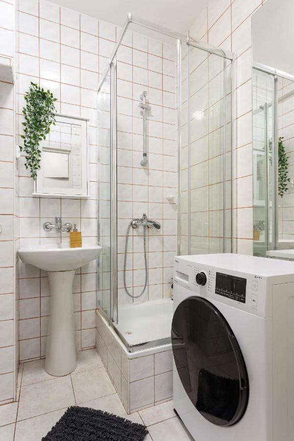 Apartament Old Town - Swietojanska Гданск Екстериор снимка
